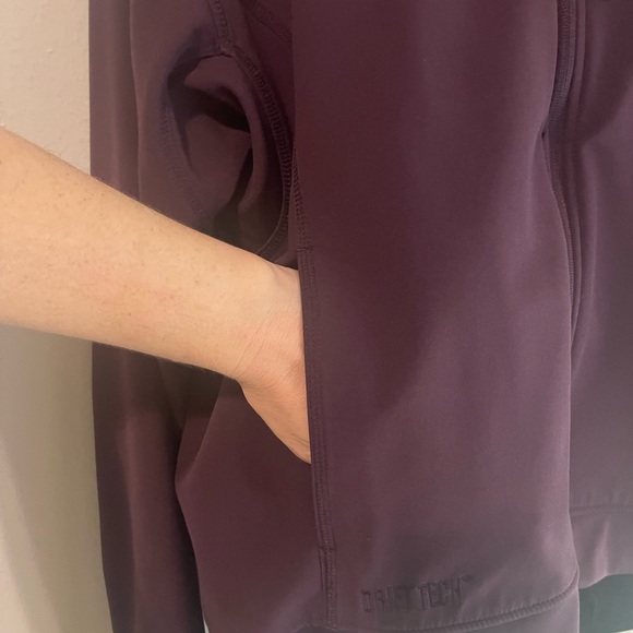 Plum Alaska Railroad Zip up Hoodie - Picture 4 of 10